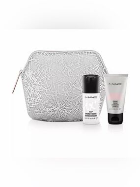 MAC Makeup Gift Set With Prime, Strobe Cream & Bag